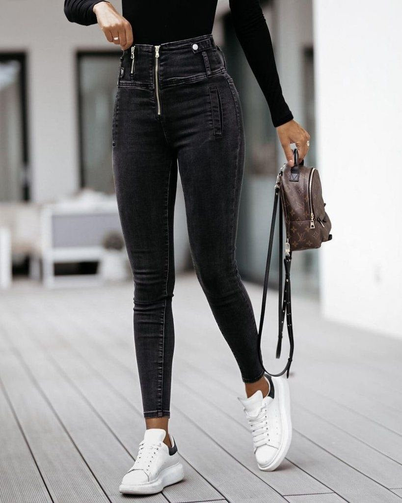 Siyah