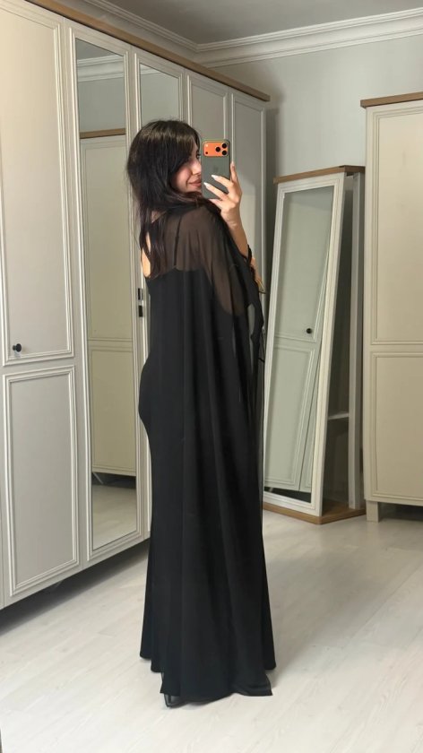 Siyah
