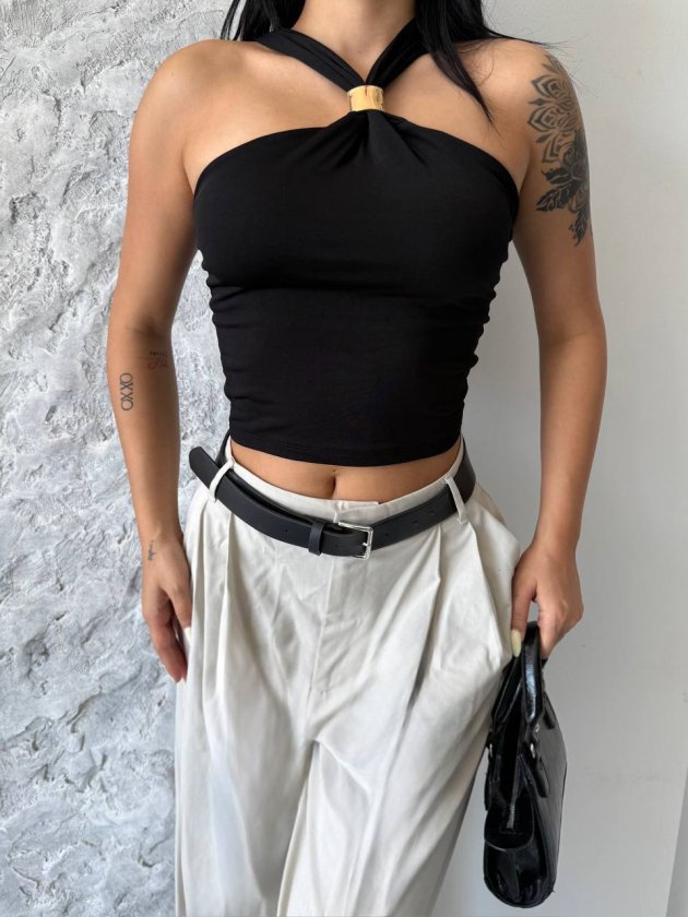  Siyah