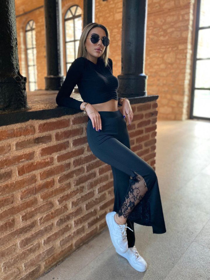Siyah