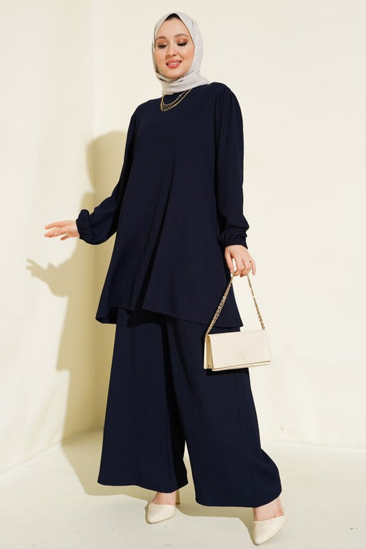 Laci̇vert