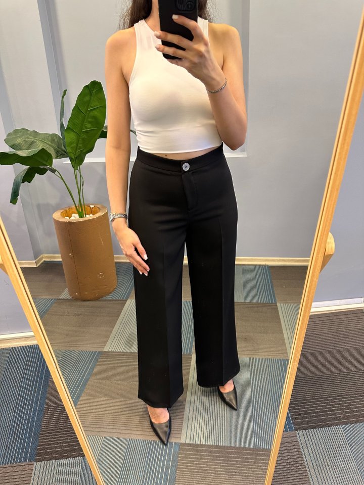 Siyah