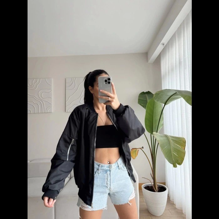 Siyah