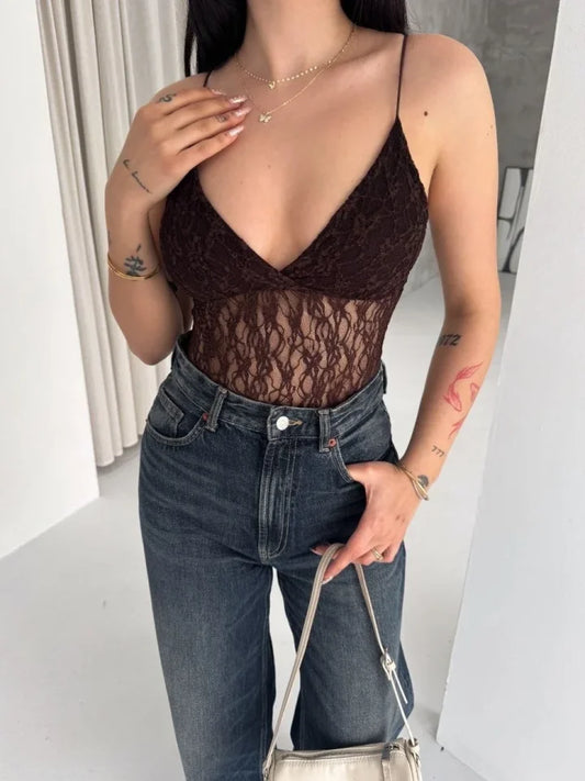 Dantel Detaylı Derin Dekolte Body Şık Kolsuz Yazlık Bodysuit - Kahvrenegi