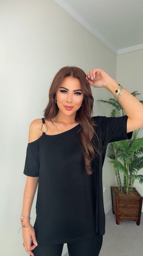 Siyah