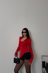Kırmızı