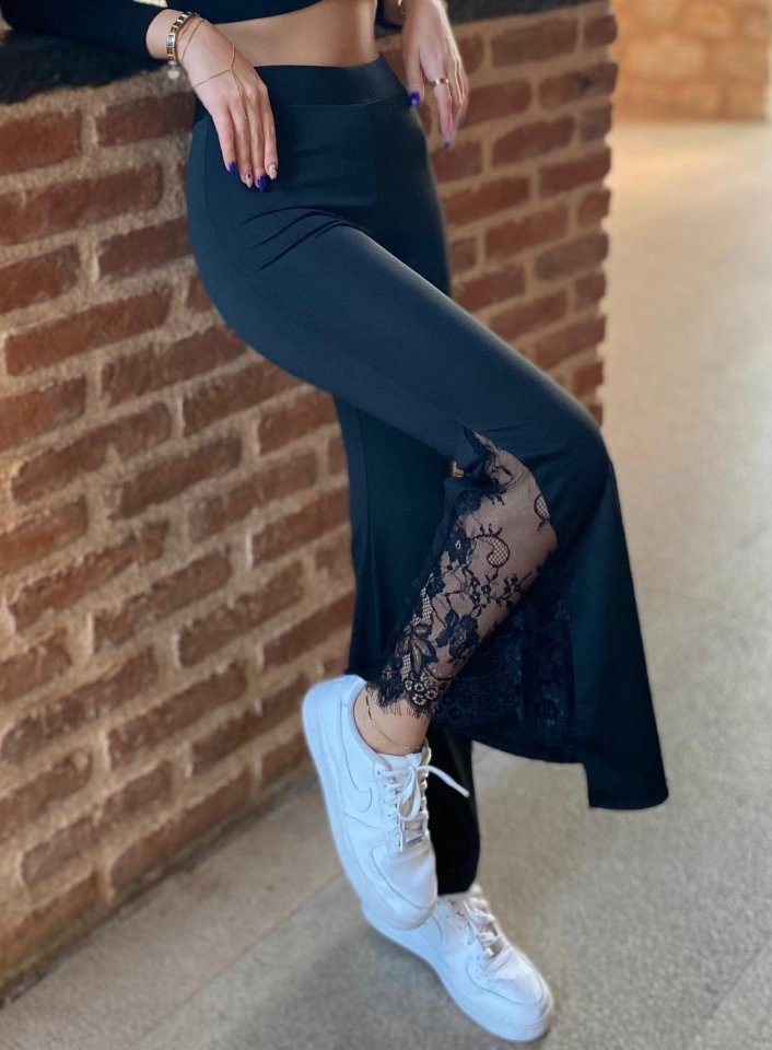 Siyah